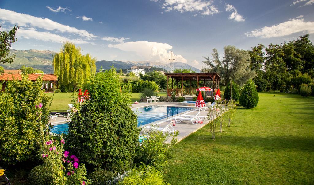Oaza Inn Ohrid Bagian luar foto